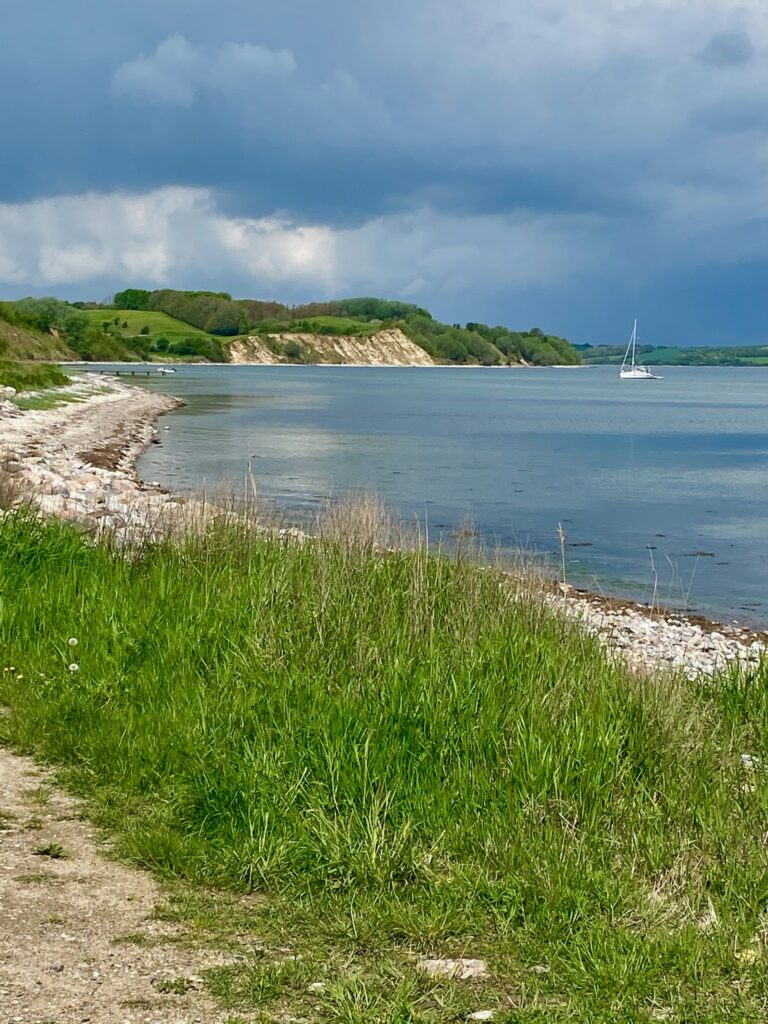 Tankeskridt_Inge Færch_Gendarmstien